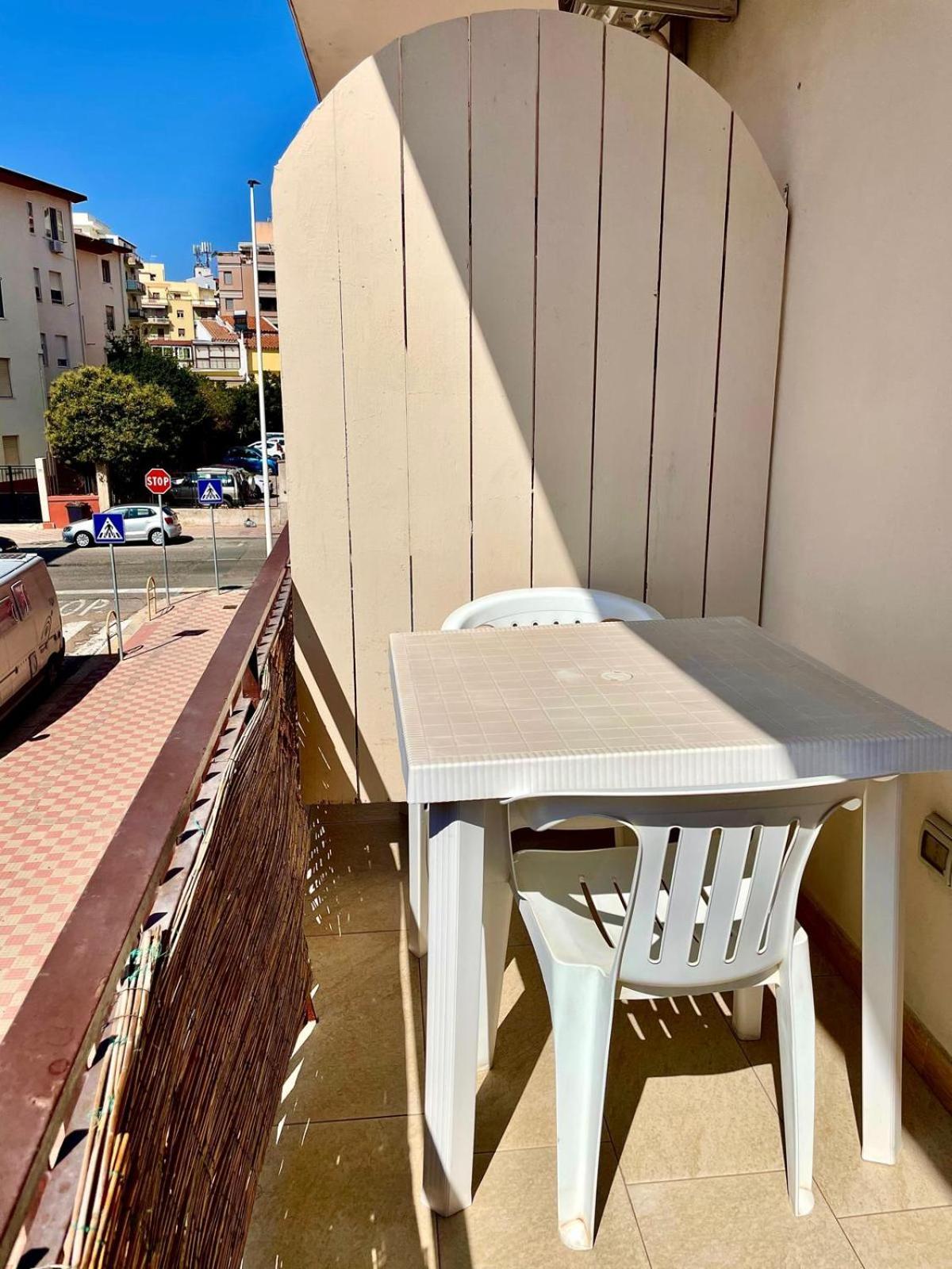 Eliterooms Cagliari Exterior photo